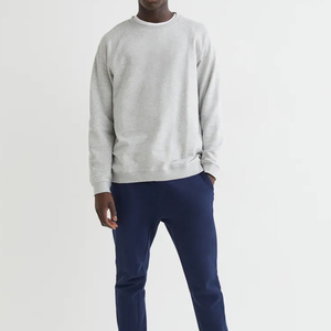 Prix de gros Sweatshirts sur mesure pour hommes Hiver Thermique Basics Coton mélangé Nouveau design Meilleure qualité Sweatshirts pour hommes - Product Image 2