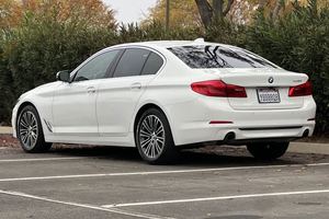 BMW Serie 5 530i Sedán RWD 2019 - Product Image 5