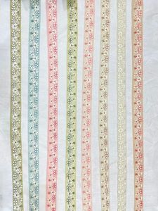 ผ้าลูกไม้ปักลายดอกไม้ขนาด1นิ้วสำหรับนักออกแบบชุดและนักออกแบบเสื้อผ้างานตัดเย็บเสื้อผ้า - Product Image 3