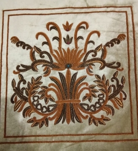 Fabriqué à la main doré Floral Zardozi panneau mural carré velours broderie Art décor maison décorative tenture murale article dans le monde entier - Product Image 3