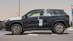 Usado <span class=keywords><strong>2022</strong></span> para Turbo Diésel 4.1-6L Techo Solar Panorámico Oscuro 4 Plazas R20 SUV Automático con Cámara Trasera - Product Image 4