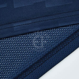 Uniforme de football de couleur différente de haute qualité taux de gros service OEM uniforme de football respirant fabriqué au Pakistan - Product Image 5