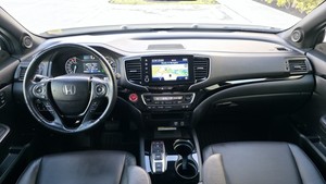 BEST BUY 2023 HO-N-DA RI-DGE-LI-NE BL-A-CK EDITION TRANSMISSION AUTOMATIQUE SIÈGES EN CUIR - Product Image 2