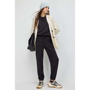 Pantalones Deportivos de Cintura Ajustable y Tacto Suave - Product Image 5