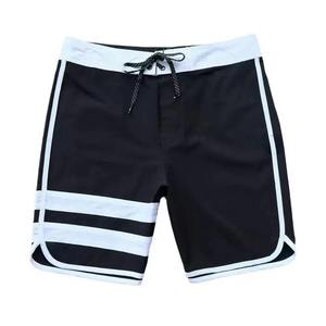 Vêtements de plage décontractés personnalisés pour hommes, shorts d'été en polyester, shorts imprimés avec poches pour hommes - Product Image 1
