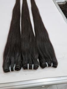 Vente en gros Extensions de cheveux brésiliens Remy de haute qualité Double trame droite cheveux humains matière première réputée - Product Image 2