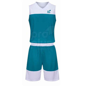 Ensemble de vêtements de sport d'été personnalisés de haute qualité, respirant, 100% polyester, pour le basketball en plein air - Product Image 1