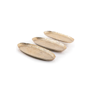 Ensemble de trois plateaux de service de tailles et formes différentes en métal couleur or pour snacks et desserts à vendre - Product Image 6