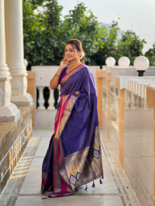 Hermoso Sari de seda con diseño de Zari Weaving Meenakari - Product Image 5