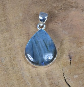 Pendentif en argent sterling 925 plaqué or au design simple avec pierre précieuse labradorite, cadeau de mariage idéal pour les amoureux, bijoux avec estampe 925 - Product Image 2
