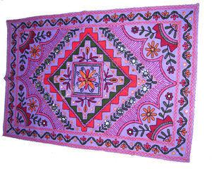 Camino de Mesa Bordado Geométrico AARI, Técnica de Tejido, Elegante Mantel Decorativo para Comedor y Sala de Estar - Product Image 1