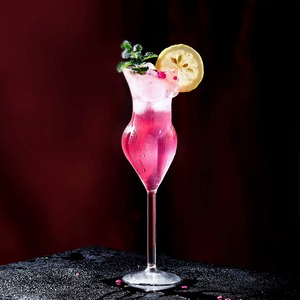 Verres à vin en cristal de qualité fantastique, faits à la main, modernes et luxueux, pour rehausser la photographie et la présentation de célébrations - Product Image 1