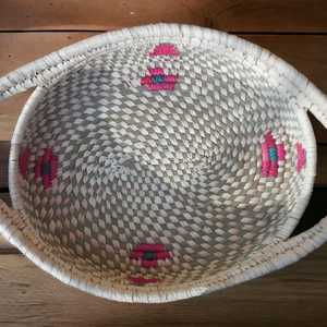 Panier de rangement multifonctionnel fait à la main en herbe de sabaï naturelle écologique Panier de rangement élégant pour la cuisine en osier tissé à la main - Product Image 5