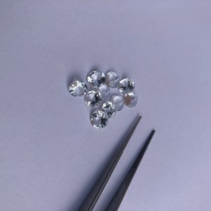 พลอยบุษราคัมสีขาวธรรมชาติขนาด6มม. 8มม. ตัดเป็นวงแหวนอัญมณีหลวมสำหรับทำเครื่องประดับคุณภาพระดับ AAA แบบกึ่งมีค่า DIY - Product Image 1