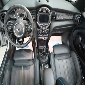 Mini Cooper S Cabrio 2023, version Sidewalk Trim LED Cam, voiture de luxe la plus vendue, boîte automatique, 141 kW, 192 ch. - Product Image 4