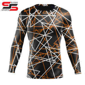 Couleur et tailles personnalisées à manches longues pour hommes MMA Rash Guard Fabrication professionnelle Prix de gros Couche de base pour hommes à vendre - Product Image 1