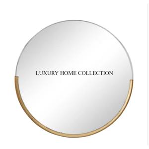 กรอบกระจกติดผนังดีไซน์โลหะโบราณที่สง่างามมีรูปทรงสี่เหลี่ยมหรูหราและโลหะโค้งเพื่อความหรูหราเล็กน้อย - Product Image 1