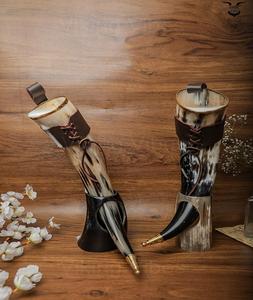 Cuernos vikingos para beber con soporte de cuerno hechos de cuernos de búfalo Fabricante y exportador de artesanías naturales de ágata DE LA India - Product Image 1