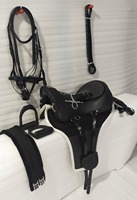 Meilleur Prix BLUHORSE BH-960 Ensemble de Selle Synthétique en Cuir PU de 18 Pouces pour Cheval, Endurance, Incassable, avec Arceau en Plastique Noir Durable