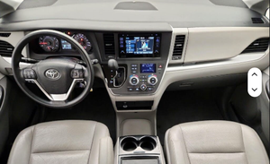 Toyota Sienna LE 2015 Usada (LHD/RHD) de 7 Pasajeros con Asiento de Acceso Automático - Product Image 6