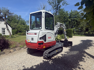 Mini-excavatrice sur chenilles Takeuchi TB225 blanche, capacité de la benne 0,11 m³, composant moteur essentiel, occasion, bon état - Product Image 5