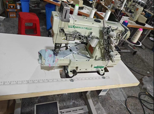 Machine à coudre interlock à cylindre haute vitesse Ya-ma-to VC2700G, 3 aiguilles 5 fils, machine à surjeter DIY OEM avec poignée en plastique - Product Image 4