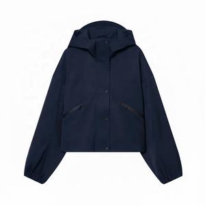 Chaqueta de punto con capucha para mujer de invierno 2025 con forro de nailon, diseño de contraste de Color, bolsillos rellenos de poliéster - Product Image 5