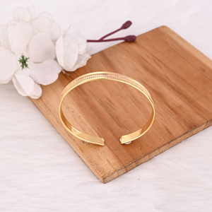 Bracelet jonc en laiton plaqué or jaune de haute qualité, design simple et moderne, bijoux personnalisés pour femmes et filles - Product Image 4