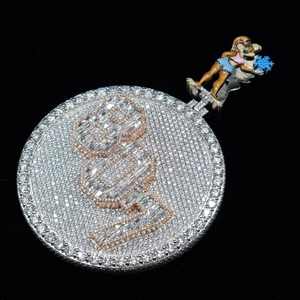 Pendentif en argent 925 personnalisé avec logo, serti de diamants VVS, médaille ronde avec sertissage à griffes, style hip-hop, moissanite personnalisée - Product Image 2