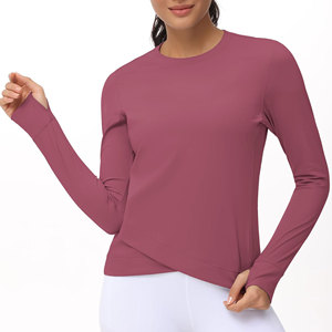 Chemise de compression à manches longues personnalisée pour femmes chemises de fitness à séchage rapide et coupe ajustée pour vêtements de yoga, de course et d'entraînement en salle - Product Image 2