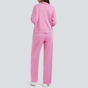 Ensemble de survêtement deux pièces pour femme, coupe ajustée, à capuche, imprimé personnalisé, avec chemise à manches longues et pantalon - Product Image 3