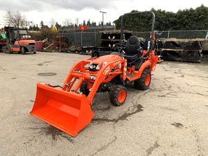 Used Kubotas L2502HST Tractors-100HP 4WD Gear Drive Farm Tractor with PLC and 1 Year Warranty For Sale - Product Image 2