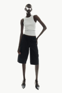 Hip Hop femmes taille haute surdimensionné Cargo Shorts noir solide couleur unie personnalisé ajusté femmes à la mode Barmade Cargo Shorts - Product Image 2