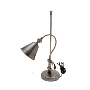 Lampes sur pied en métal poli à la main, design antique 2026, fabrication artisanale, fabricant et fournisseur de lampes sur pied électriques techniques - Product Image 4