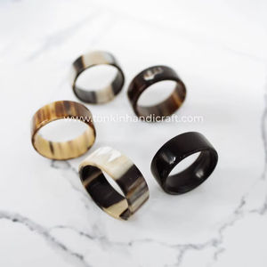 Ronds de serviette, ronds de serviette en rotin, ronds de serviette en osier, décor de table - Product Image 1