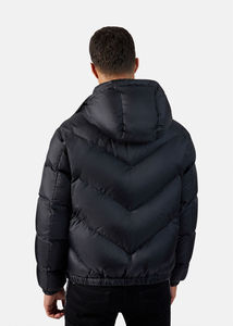 Chaqueta acolchada ligera y transpirable diseñada para una protección cálida y aislada que ofrece comodidad duradera durante el frío invierno. - Product Image 3