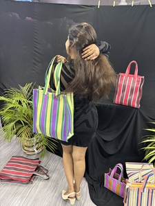 Eco-Friendly Custom Handloom Recycled Beach Cosmetic Bags Fashionable Striped Woven <b>Plastic</b> Shopping Cases with Reusable Zipper - Product Image 6