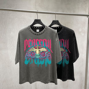 Camiseta de Gran Tamaño para Hombre, Estilo Urbano, Lavada al Ácido, con Estampado Gráfico Personalizado y Remaches - Product Image 1