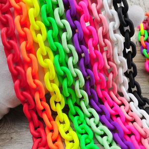 Cadena Decorativa de Resina Epoxi para Pared, Adorno de Pared Moderno y Creativo, Cadena Colgante de Resina Epoxi Elegante para Decoración del Hogar - Product Image 1