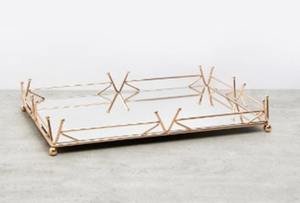 Plateau de service décoratif en fer et en verre, plateau de présentation moderne pour table, élégant accessoire de décoration pour table à manger, comptoir de cuisine - Product Image 5