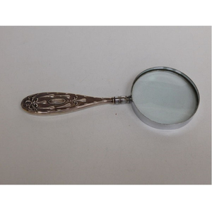 Lupa redonda única en marco crema con acabado óptico perfecto para laboratorios de reparación móviles y necesidades de zoom - Product Image 3