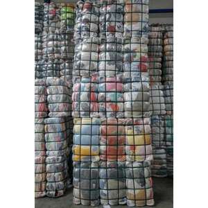 Fardos de Ropa Usada al por Mayor, Estilos Variados para Reventa en Tiendas de Segunda Mano y Distribuidores de Ropa Usada - Product Image 2