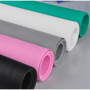 Tissu non tissé Kosite Pp Spun-bond 15-220gsm 3200mm de large, antibactérien, respirant, écologique, pour usage agricole et industriel - Product Image 1