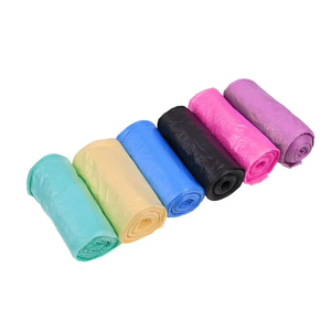 Vente en gros directe en usine de sacs à ordures jetables noirs en rouleau avec logo personnalisé thermoscellage pour supermarché - Product Image 1