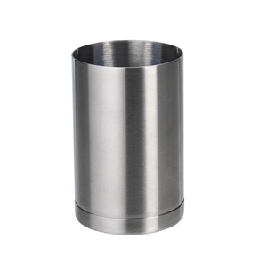 Soporte de cepillo de dientes personalizado de 4 compartimentos montado en la pared de metal cromado con nuevo diseño para uso en el baño del hogar y el hotel - Product Image 3