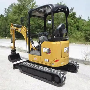 Excavatrice sur chenilles de qualité parfaite CAT 302 tonnes Mini avec seau 0.1M3 disponible et prêt pour la livraison - Product Image 1