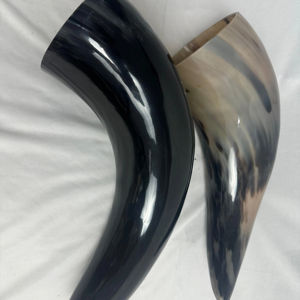 Cuerno Vikingo Tallado para Beber, con Asa, Material Orgánico Ecológico para Cerveza y Café, Precio al por Mayor - Product Image 1