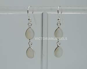 925 argent sterling massif opalite laiteuse mois d'octobre pierre de naissance deux pierres crochet boucle d'oreille - Product Image 2