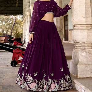 Véritable georgette entièrement cousue ensemble de cordons lehenga choli avec paillettes et broderie de fil parfait pour un mariage ou une fête - Product Image 1