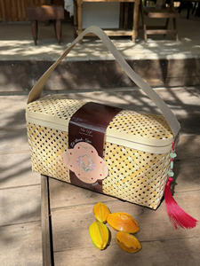 Cesta de Regalo de Bambú Natural, Diseño Artesanal para Empaque de Regalos, Uso Decorativo y Comercial, Vietnam - Product Image 2